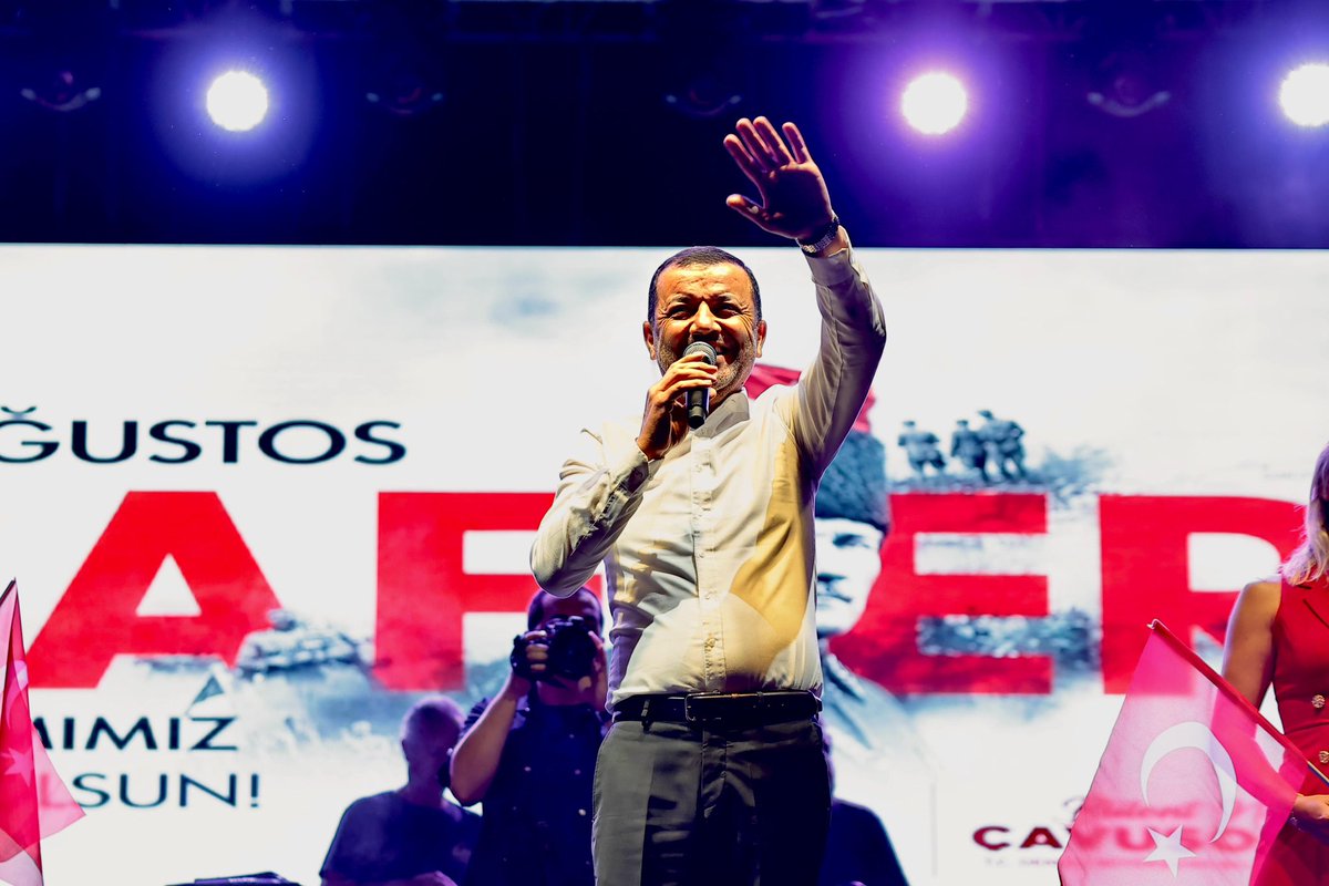 tcdenizlibld's tweet photo. 🇹🇷 Zaferin coşkusu, müziğin enerjisiyle buluştu!

Büyük Zafer’in 104. yılını Sagopa Kajmer’in sahnesiyle hep birlikte kutladık.

30 Ağustos Zafer Bayramımız kutlu olsun! 🇹🇷 https://t.co/sS7MkjxDmu