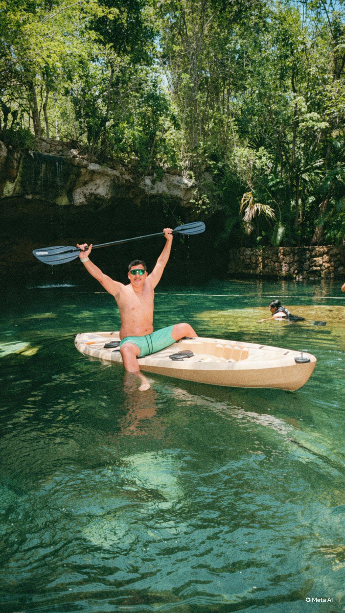 DurvAnko's tweet photo. #cenote #travel #enjoy https://t.co/EwpybfCZCH