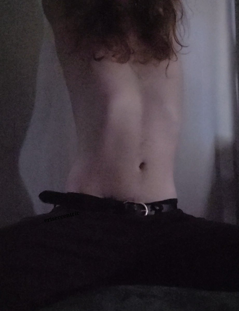 eriseccentric's tweet photo. shameless repost while i take more stuff https://t.co/HwvfXH98o5