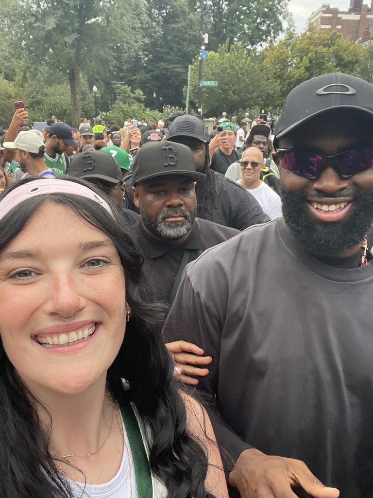meggles5sos's tweet photo. You’ll be missed MVP ☘️ @FCHWPO https://t.co/vljsvJHj6E