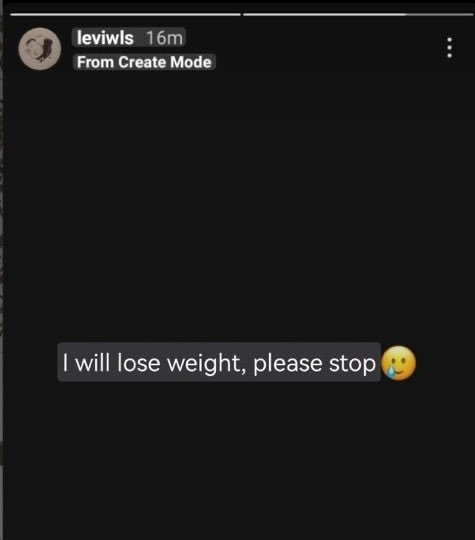 lurkerholic's tweet photo. when taehyung fatshamed his friend publicly to his millions of fans and his friend posted a story telling him to stop and that he will lose weight https://t.co/VraJUBHo9m