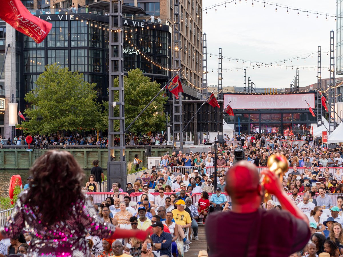 washingtondc's tweet photo. DC is about to be all that jazz. 🎷✨

DC Jazz Festival returns Sept. 2-6 with five days of live music across the city, from intimate venues to outdoor stages at The Wharf.

🔗 to more info: https://t.co/GIKlH7gAUU 

📸: Josh Brown, dcjazzfest / IG, Frtizphotographics #Only1DC https://t.co/EY6Jpf2WdK