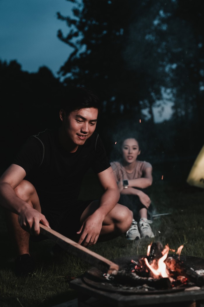 reddi_guru's tweet photo. Traded the screen glow for campfire waves tonight—s’mores, starry skies, and zero alarms. Pure chill that hits different. https://t.co/2MKGwKmVwt