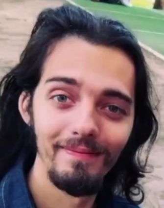 BugPsychotic's tweet photo. Mi cara cuando las lolis de la Escuela Nuestra Señora de Luján vienen a mi clase de informática con sus polleritas kawaii https://t.co/bLw29Jagva
