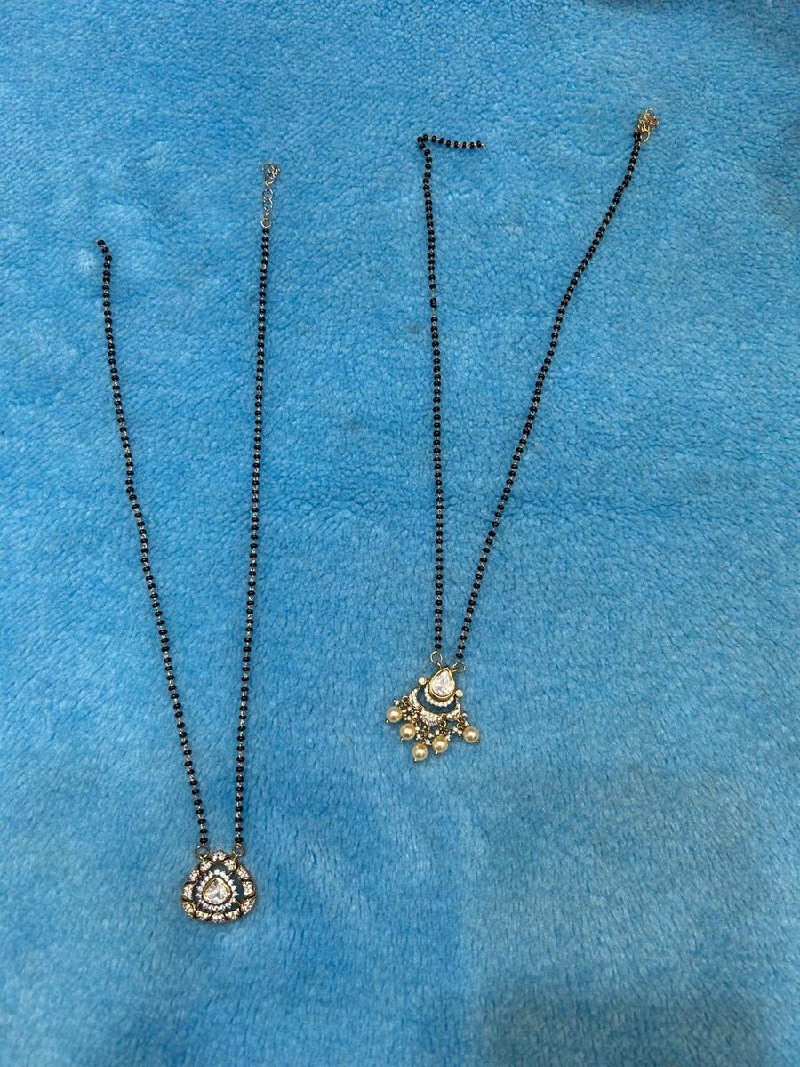 ArunBabu85's tweet photo. @KushalsJewelery Hi team, we really like Kushals. But our recent experience at your EA mall outlet was very poor. We bought 2 chains recently. Their hook broke. When we took it to the shop, they said they need 45 days to repair these. Theh need to send it to Hyderbad. (1/2) https://t.co/k7OwSwkNn6