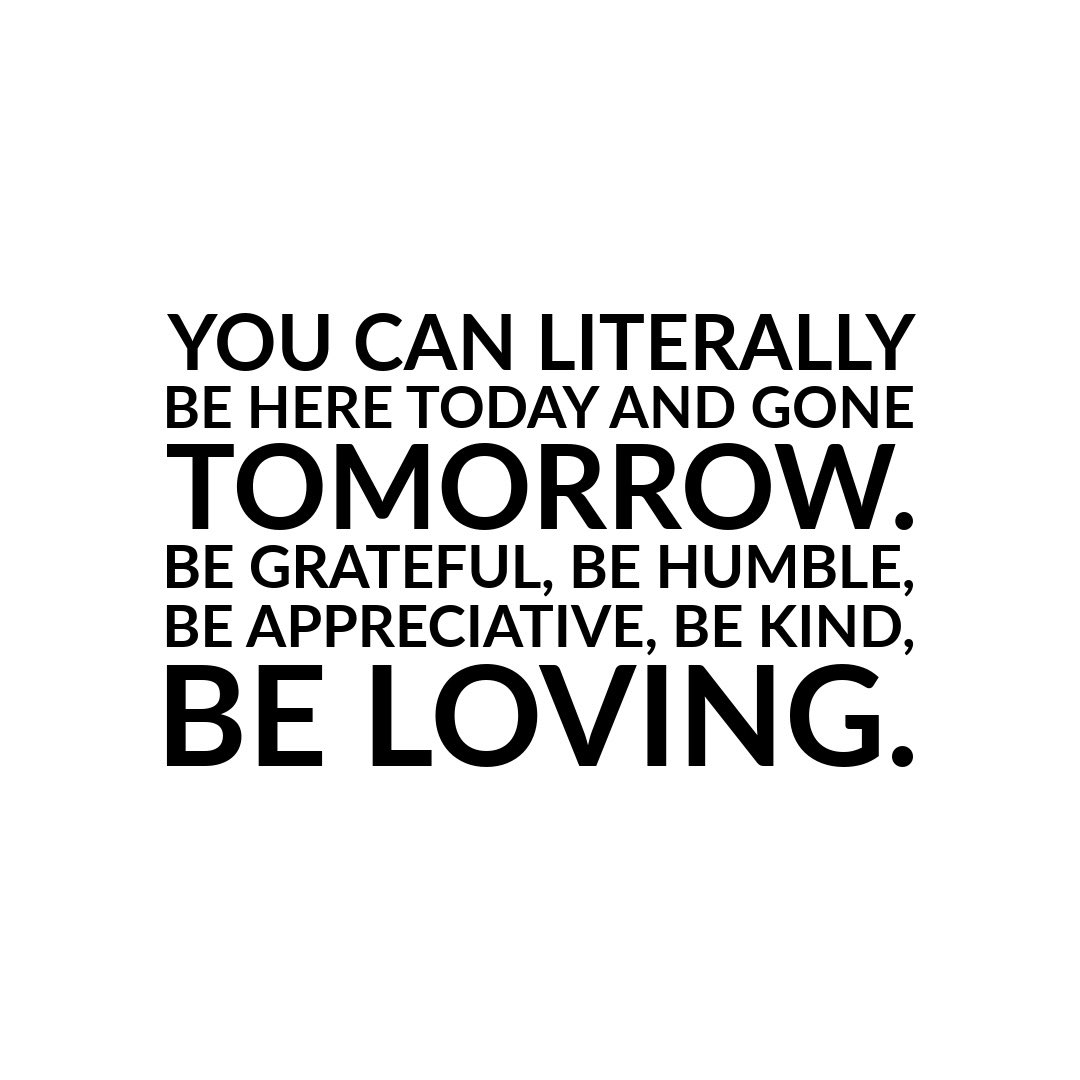 JanetJackson's tweet photo. #SundayInspiration 🤍 https://t.co/t2Lkrm8CSn