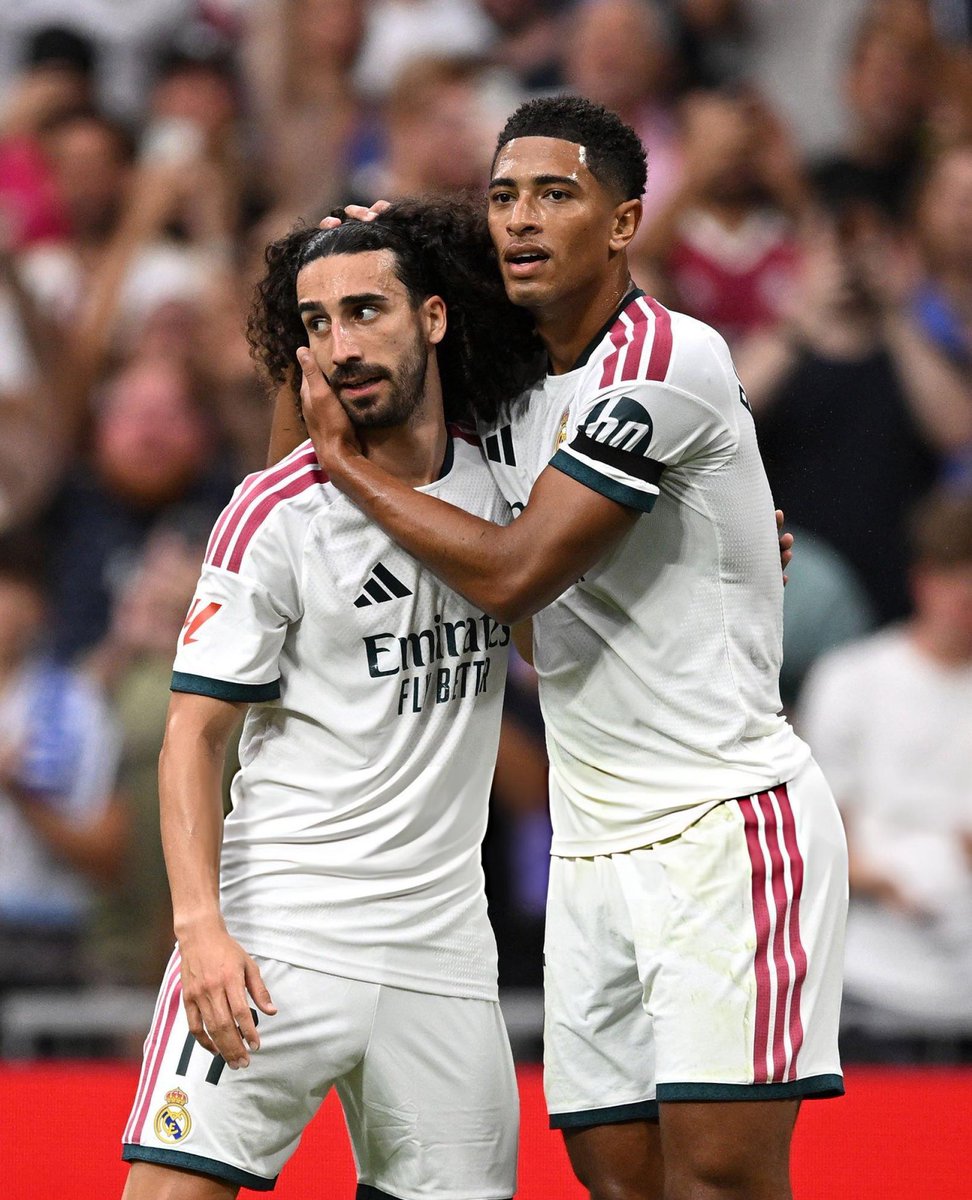 RMblancoZ's tweet photo. Brilliant performances.

I'm loving Mourinho Ball.

I'm seeing a motivated squad who've had enough of losing the past 2 seasons and want to prove themselves. The standards you expect at Real Madrid are coming back game by game.

Real Betis away next, big test but I can't wait. https://t.co/Ic7jiZS4mC