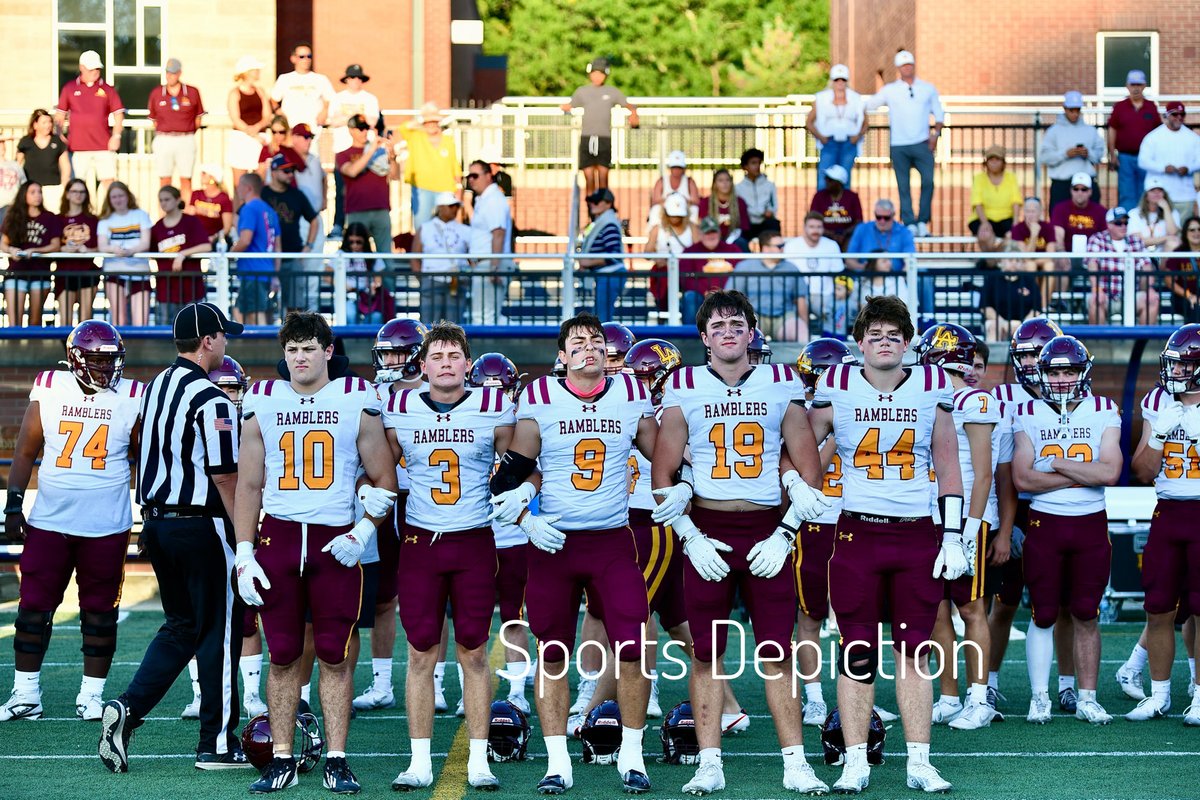 SDepiction's tweet photo. @Loyola_FB put another W up on the boards this weekend with a road win against @CathedralFBall 33-19. Season record 2-0. #RambleOn @CoachDShack @LAGoRamblers @Dion_JTsports https://t.co/hZynZBDVFn