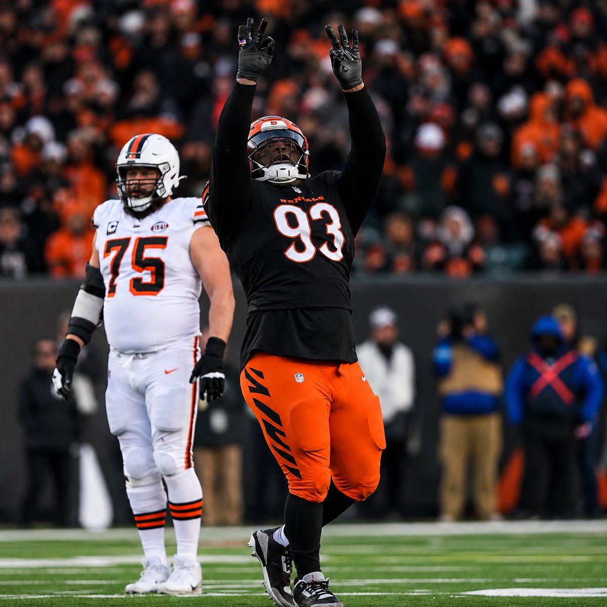 MySportsUpdate's tweet photo. The #Bengals are waiving DT McKinnley Jackson, their 3rd-round pick out of Texas A&amp;M in 2024. https://t.co/TMlAZ9FKkQ