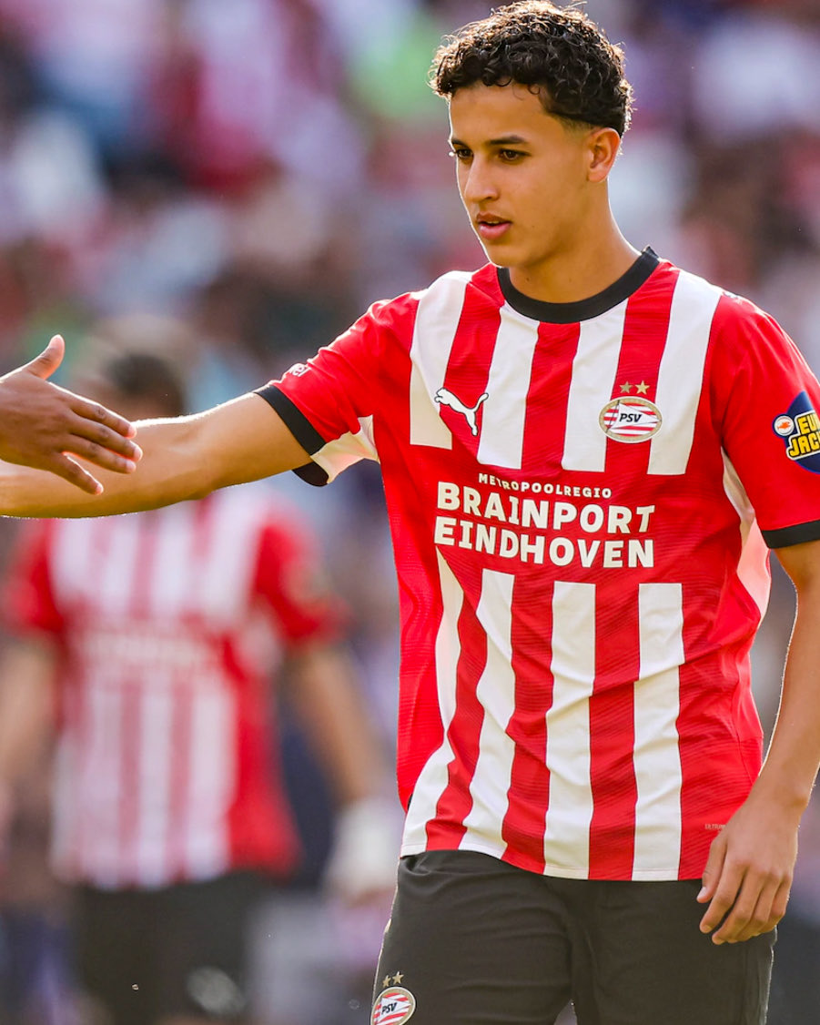 RisingStarXI's tweet photo. 🇲🇦💎 𝐀𝐦𝐢𝐫 𝐁𝐨𝐮𝐡𝐚𝐦𝐝𝐢 (𝟏𝟖) against Utrecht:

• 12 Minutes
• 2 ASSISTS
• 2 Big Chances Created
• 4 Chances Created
• 21 Touches
• 100% Successful Dribbles

𝐒𝐔𝐏𝐄𝐑 𝐒𝐔𝐁 𝐌𝐎𝐌𝐄𝐍𝐓. 🔄 https://t.co/78oA4etNHw