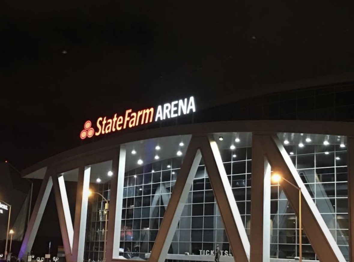 Ka2biaa's tweet photo. Asake will be shutting down State Farm Arena, Atalanta 🇺🇸 today! 

Continuation of his “In God We Trust - M$NEY World Tour” 🧏‍♂️ https://t.co/c0cM1Aj14S