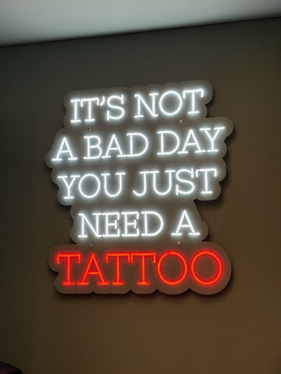 lunagray_ink's tweet photo. Anew tattoo will make you feel let me be your tattoo drawer Dm with your size and where to place it onyour beautiful bodies Ifyou don't have a design yet,that's completely fine too.Tell me the idea or style you're looking for and I can help you find an artist who specialize in it https://t.co/Lgzqu3T5nX