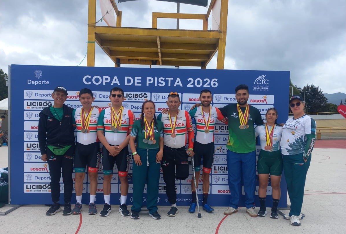 IndeportesBoy's tweet photo. Boyacá concluye una estelar participación en la Copa Nacional de Paracycling en Bogotá 🚴

Demostrando su talento y tenacidad, los representantes de la #BoyacáGrande 💚🤍💜, lograron un total de 15 preseas; 5 de oro, 4 de plata y 6 de bronce 🏅. 👉 https://t.co/qL0VKMbgpt https://t.co/ncKn2PQuc3