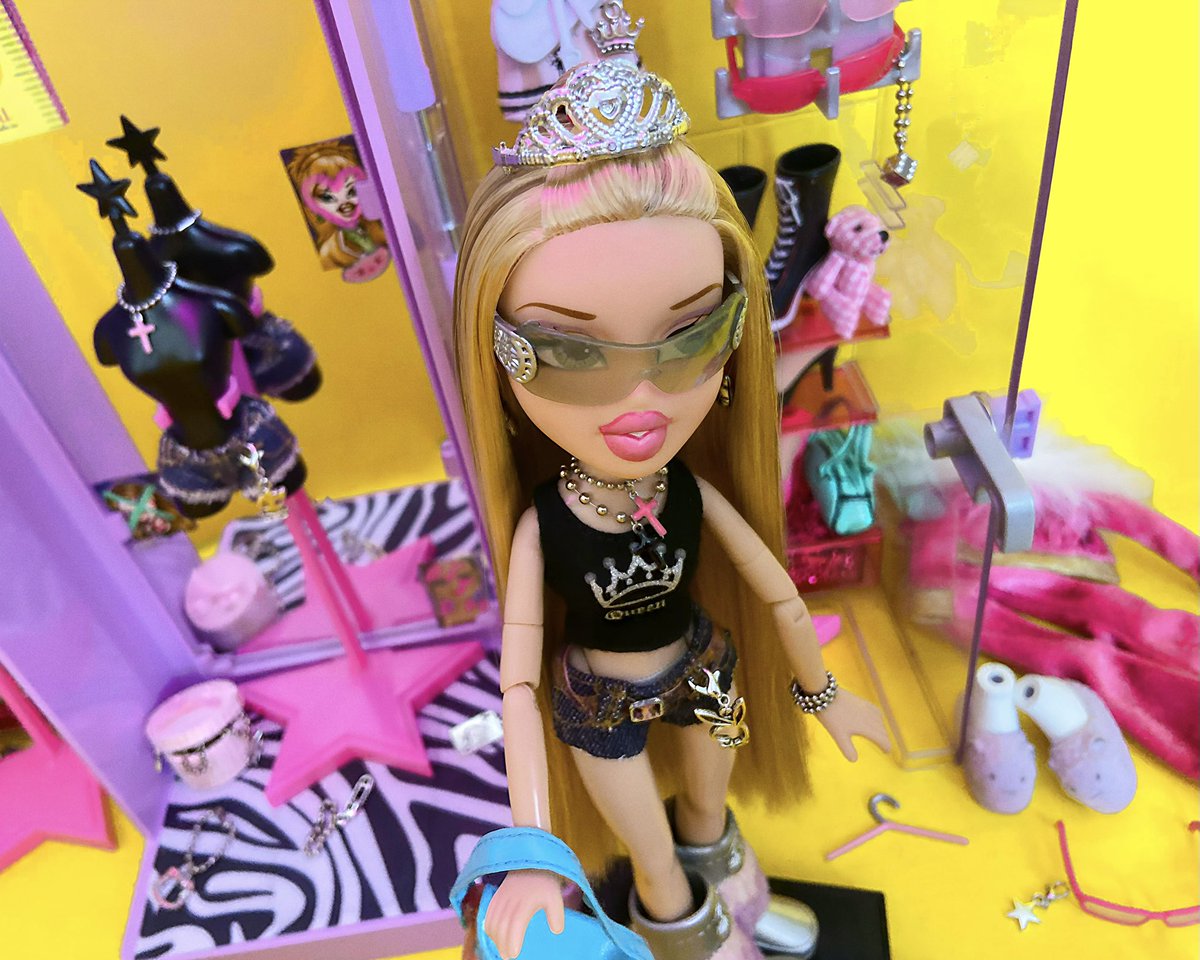 slamminbling's tweet photo. it’s a bling thing ♛ https://t.co/NPldsrzeNG https://t.co/5XGywN16ZV