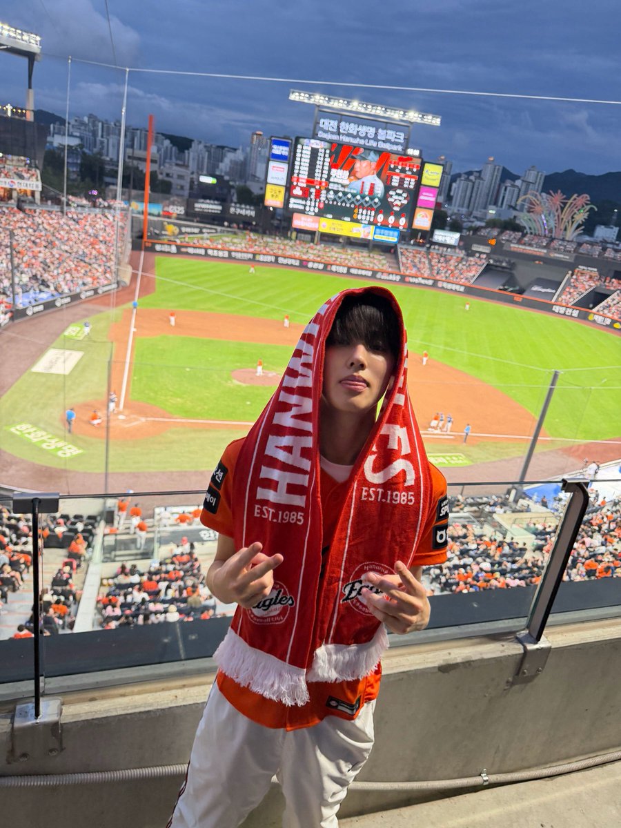 zhaoyufancokr's tweet photo. [260831] #SEONGHYEON #성현 Weverse Post https://t.co/KV9sXuIAkC