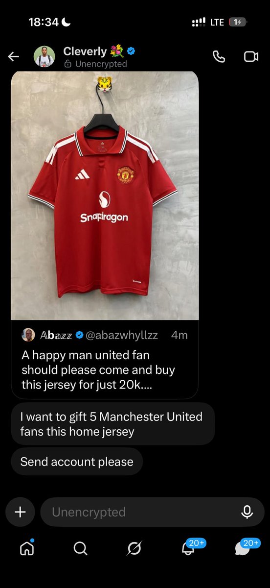 abazwhyllzz's tweet photo. A man united fan has just paid for 5 jerseys.

If you are a man united fan and you need a jersey indicate https://t.co/JS78D6nntH