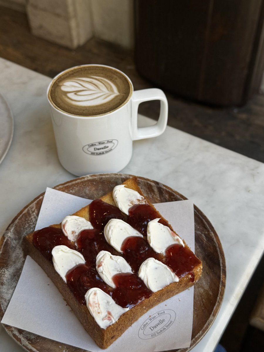 Samgyuii's tweet photo. Beautiful brunch in New York https://t.co/ASL9Tn1eNk