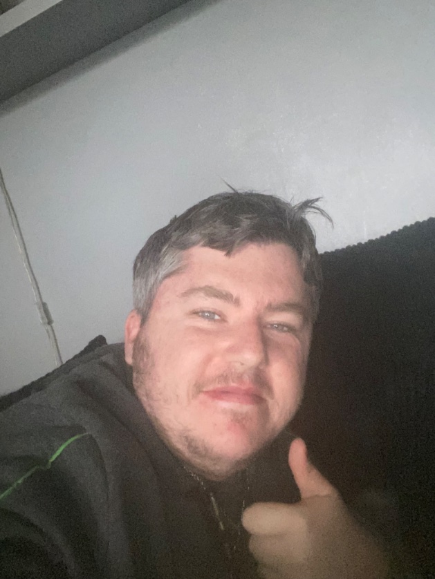 MilesBarker13's tweet photo. Only 12 hours left until I'm going on holiday! https://t.co/GnTlLvlydU
