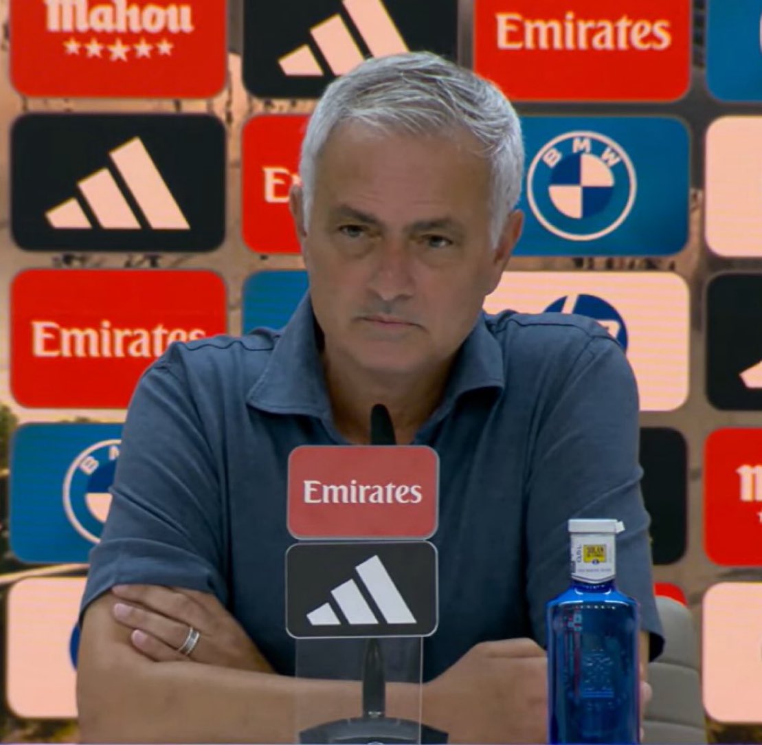 MadridXtra's tweet photo. 🚨 Jose Mourinho: “Bellingham? Not only a top player but a LEADER.” https://t.co/zmyNeLOgXP