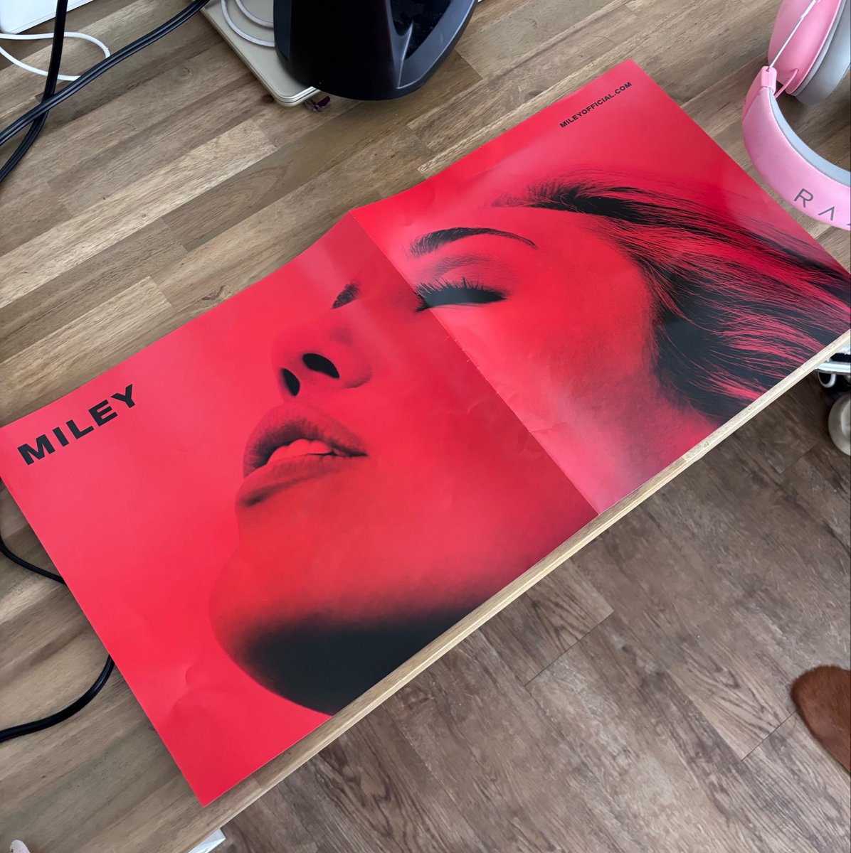 basic_hollywood's tweet photo. #MileyCyrus’ new era posters are being sent along with Los Angeles Times journal. @MileyCyrus https://t.co/xZSZOd9yOy
