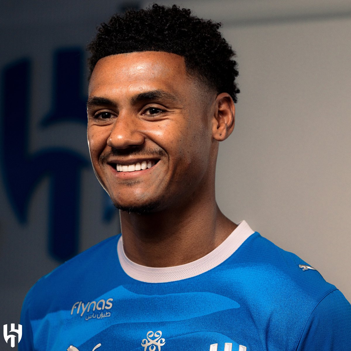 Alhilal_FC's tweet photo. مهاجـم وضحكتـه "بريئـة" 😁 https://t.co/Rc3FPA2oVO