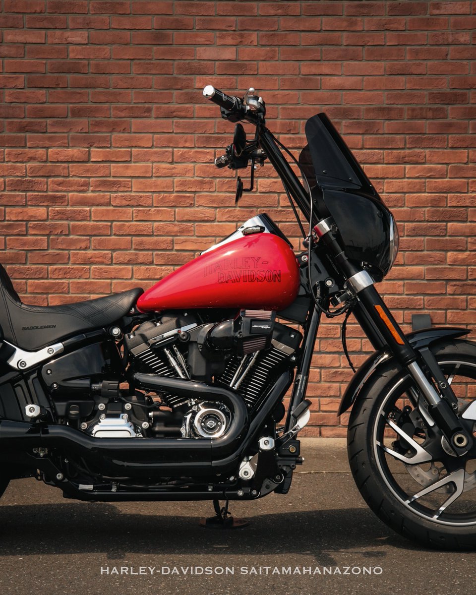 SeeSamoran8w's tweet photo. 2024 FLSB Sport Glide dealer custom now complete! Sale price: ¥3, 716, 198

Available to view in-store. It looks completely transformed—see the stock image at the end for comparison. Nearly ¥900, 000 worth of customization. A great deal! Custom https://t.co/DDhnKVQhWg