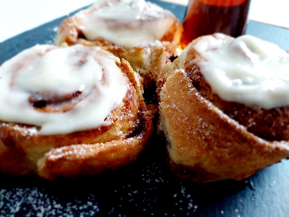 cestmoi1903's tweet photo. Evimi Mis Gibi Tarçın Kokusu Sardı 🍂
SelfMade CinnamonRolls 🥰 https://t.co/pS8ellRQse