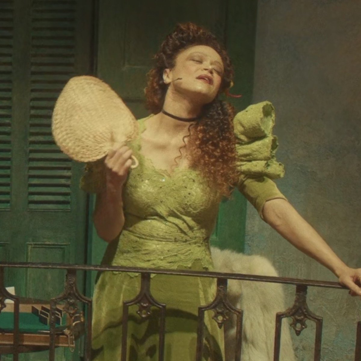 ohmyenchantress's tweet photo. i would also turn the world upside down for her hades isn't special https://t.co/0oZQjfa5aK