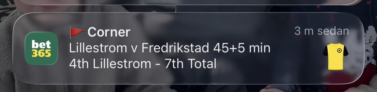 legacykiing's tweet photo. 15.30- 20.10

200kr > 6960kr 

Fyfan DENISE FUCK U ÅHHHH VI MÅR https://t.co/2vBSljUjbs