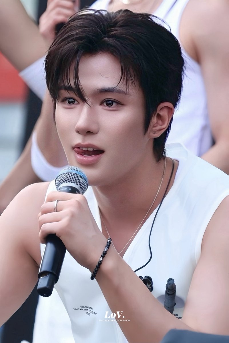 lovforms's tweet photo. 260829 Sustainable Wave Festival

#앤킴 #ENKIM #김민수
#데일리디렉션 #DAILYDIRECTION https://t.co/Oe2L8nArQX