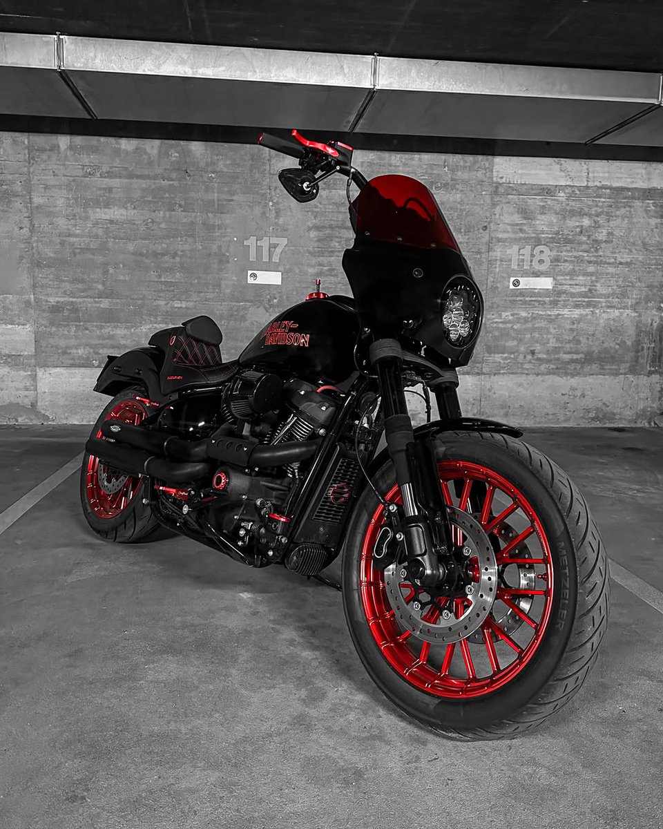 TimSpethlv's tweet photo. Hidden beneath the city. Underground style. Parking spot 117, obviously. https://t.co/0a8nLuz7Xq