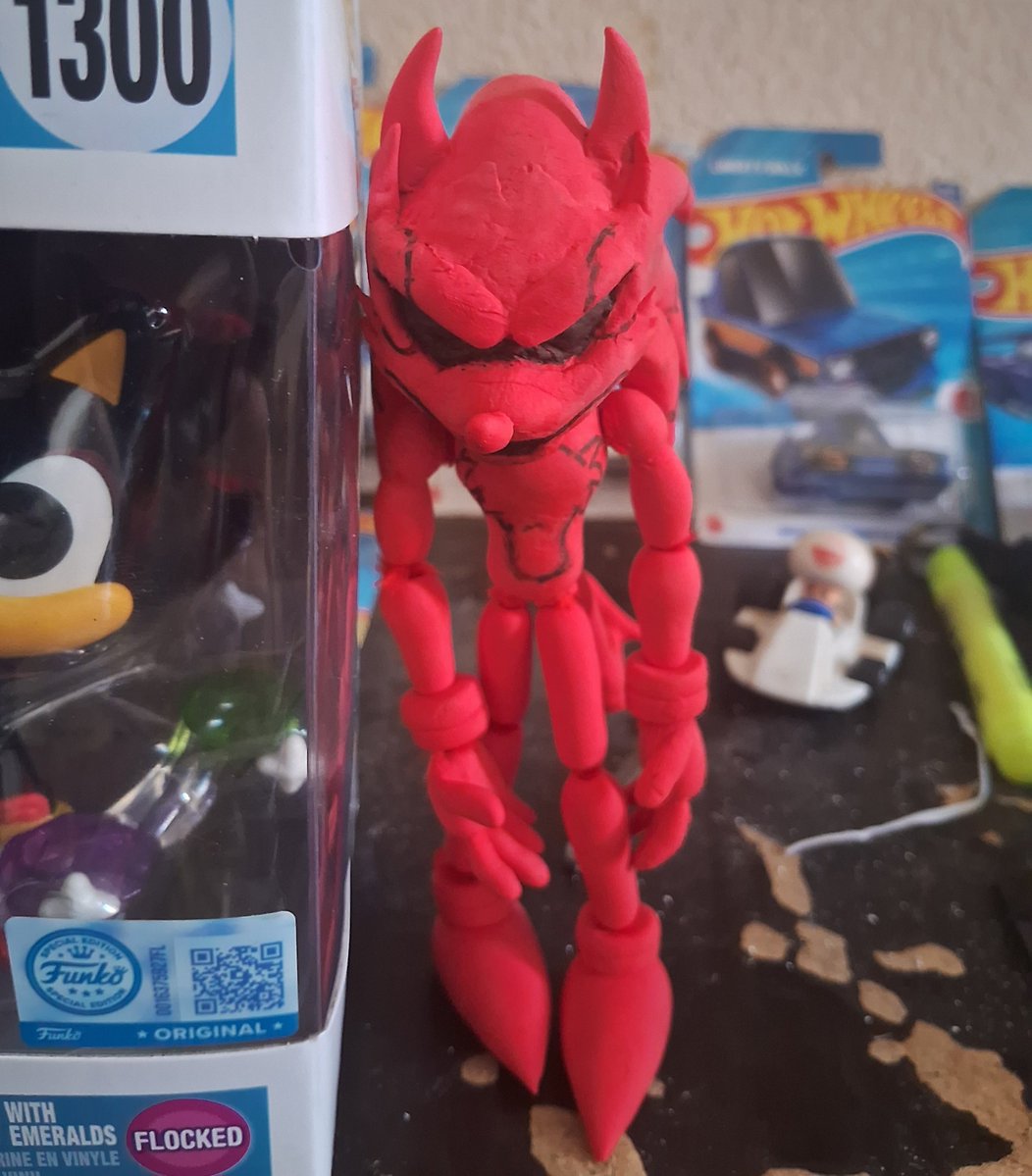 Krayghost_OFC's tweet photo. I made a Sonic.twexed figure, I'll paint it later, and if this post does well, I'll try to make a higher-quality figure. 
#sonic #sonicthehedgehog #exe #sonicexe #execpmmunity #art https://t.co/Ik9DHog5C7