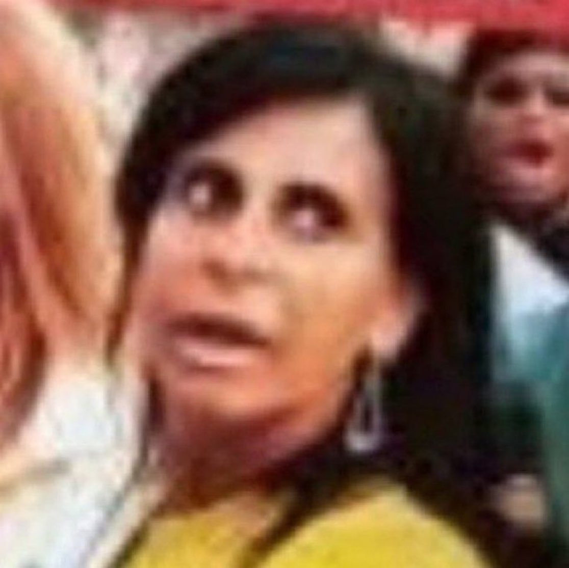 panicatkaty's tweet photo. @traditionkp não é só o pobre que não deve ter filho é qualquer pessoa que não seja minimamente preparada para ter filhos psicologicamente e financeiramente 

quero a erradicação de todos ! https://t.co/N6JYgYPvbc