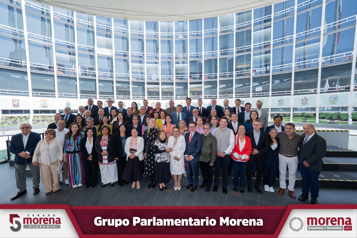 MorenaSenadores's tweet photo. Desde distintos rincones del país 🇲🇽 nos une una misma responsabilidad: servir al pueblo de México ❤️ y seguir la transformación desde el Senado de la República 🏛️✨
Somos el Grupo Parlamentario de Morena.🤝 https://t.co/rDB4gEG3Tv