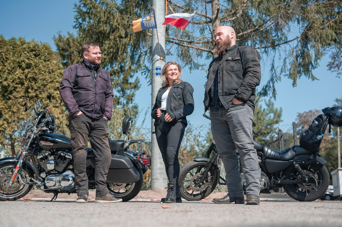 CandraBransvm's tweet photo. 243 km of beautiful Polish countryside roads, 4 Harley-Davidsons, and 5 hamburgers. https://t.co/zZab07zYCB