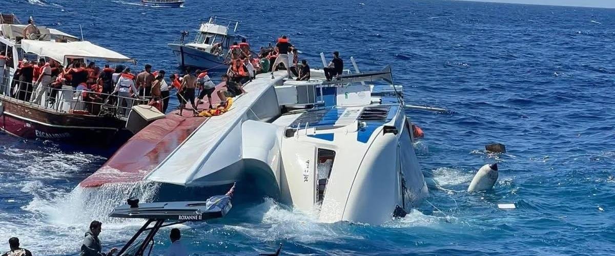 ArtemisMichael's tweet photo. Χτηνά πανηγυρίζουν για θανάτους ανθρώπων που δεν γνώρισαν ποτέ. Επειδή έτυχε να έχουν άλλη γλώσσα,  άλλη θρησκεία, να γεννηθούν στην «άλλη» πλευρά.

Χτηνά πανηγυρίζουν για ανθρώπους που πέθαναν σε ατύχημα, ρε μαλάκα.

Χτηνά. Χτηνά ολούθε. https://t.co/7RckjrPO5J
