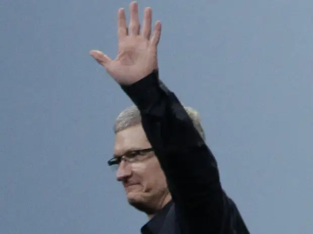 WhosCinq's tweet photo. iOS 27 beta 8 should be out today! 🙂

also Tim Cook officially retires tomorrow ☹️ https://t.co/q42EmMx49O
