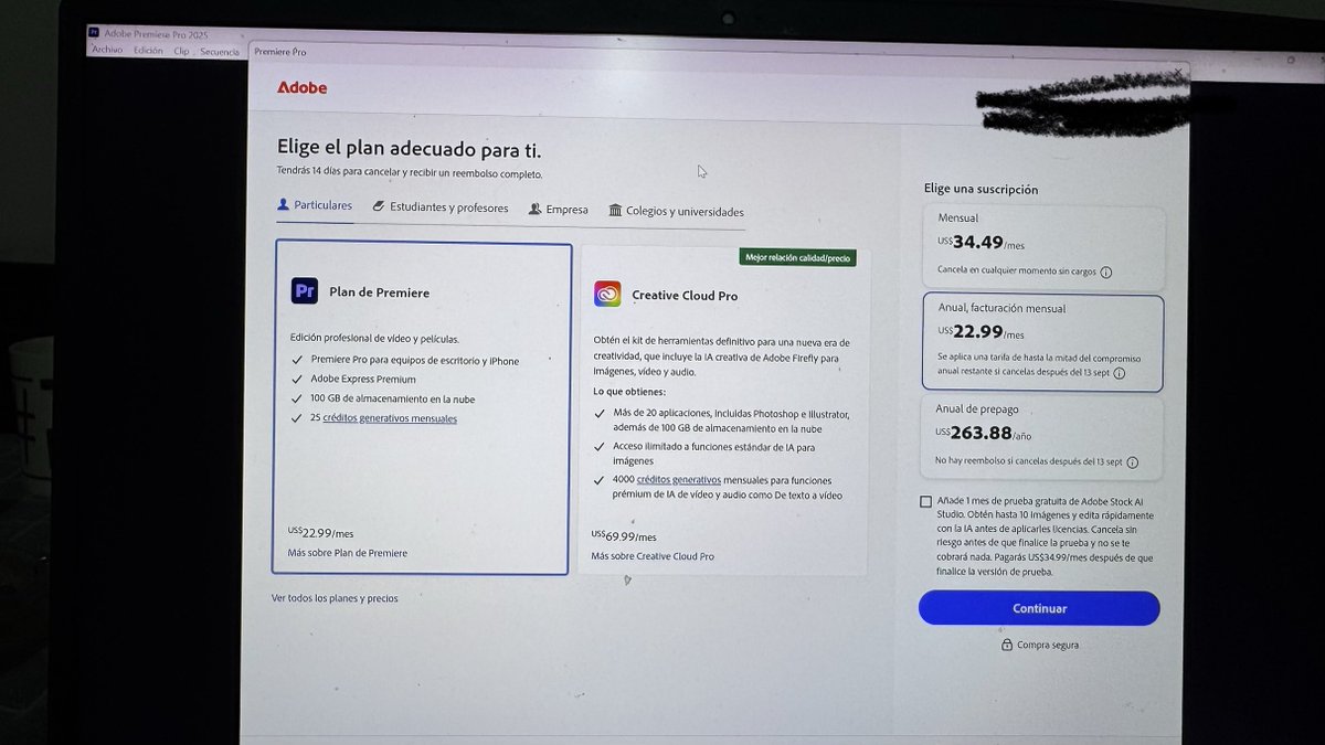 Juliococo's tweet photo. Ya grabe y debería estar editando y el que me provee la licencia no responde el culo roto otaku mal bañado farmea aura ese https://t.co/KARgfNDYZ2
