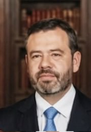 ClaodioloLopez's tweet photo. Entonces al inútil incapaz de Galán le pusieron niñera por ser un bueno para nada, y se la impuso el aboganster  defensor del asesino intelectual de su padre, la jeta de @CarlosFGalan lo dice todo. Y Galán 🤡pretende robarse las elecciones 2030 a la presidencia como lo hizo con la alcaldía de Bogotá, para quedar de subpresidente 🤡 también.