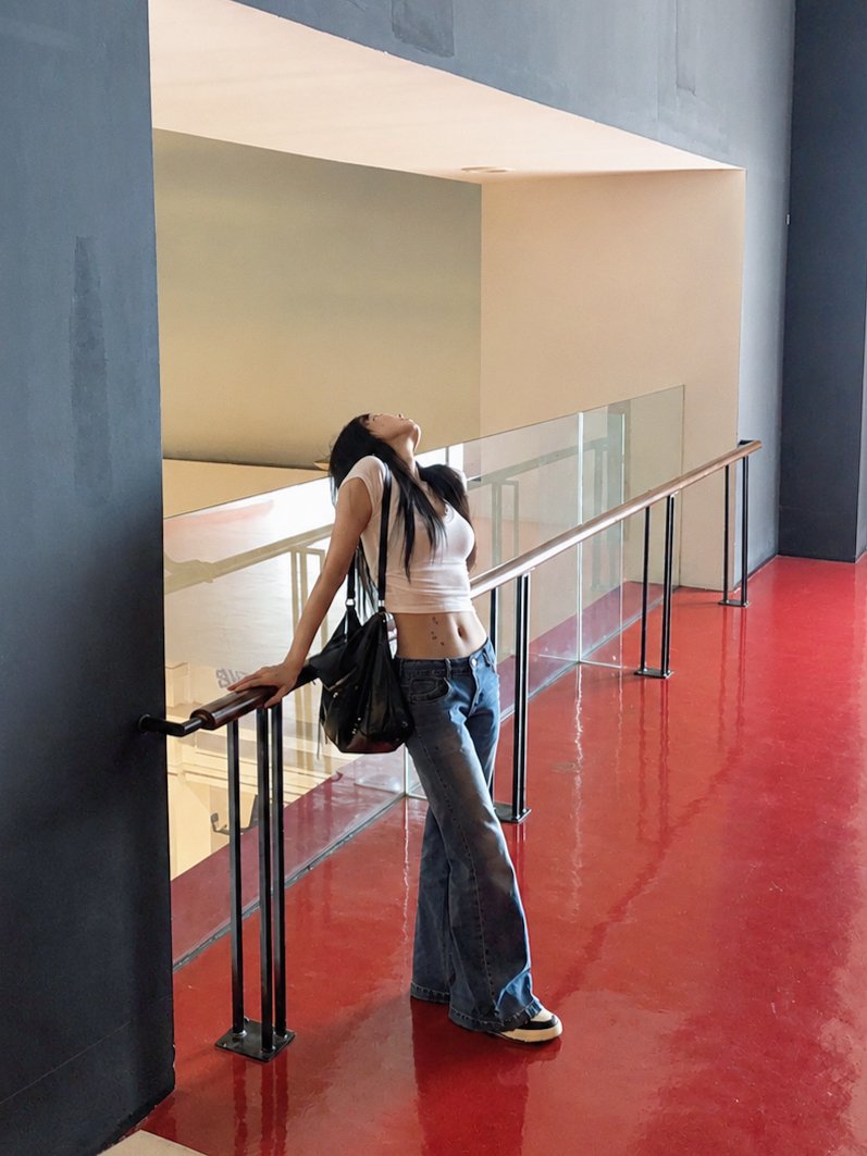Serinsely's tweet photo. 🌹🌹#นายหญิง https://t.co/6fKOLKPnWE