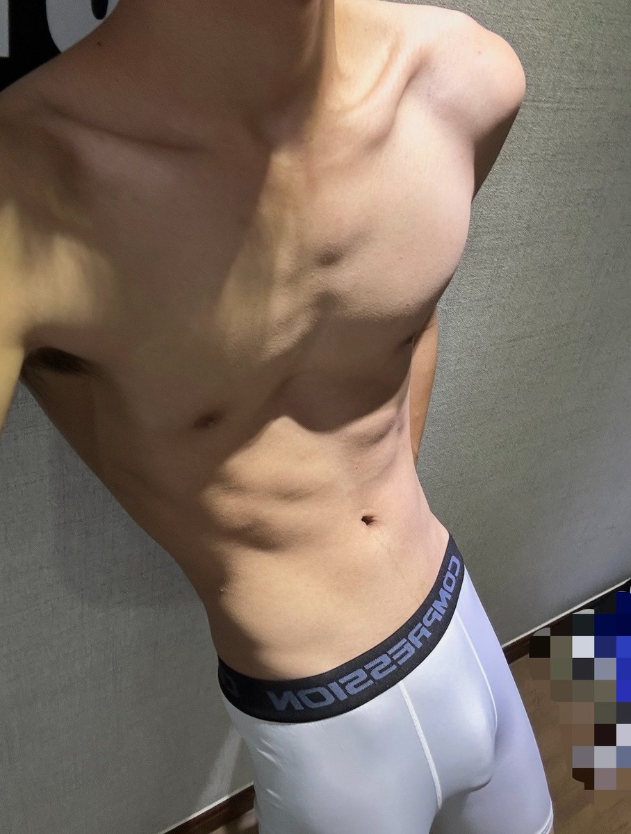Senknk2i's tweet photo. 谁想 https://t.co/dtm7dRHg0t