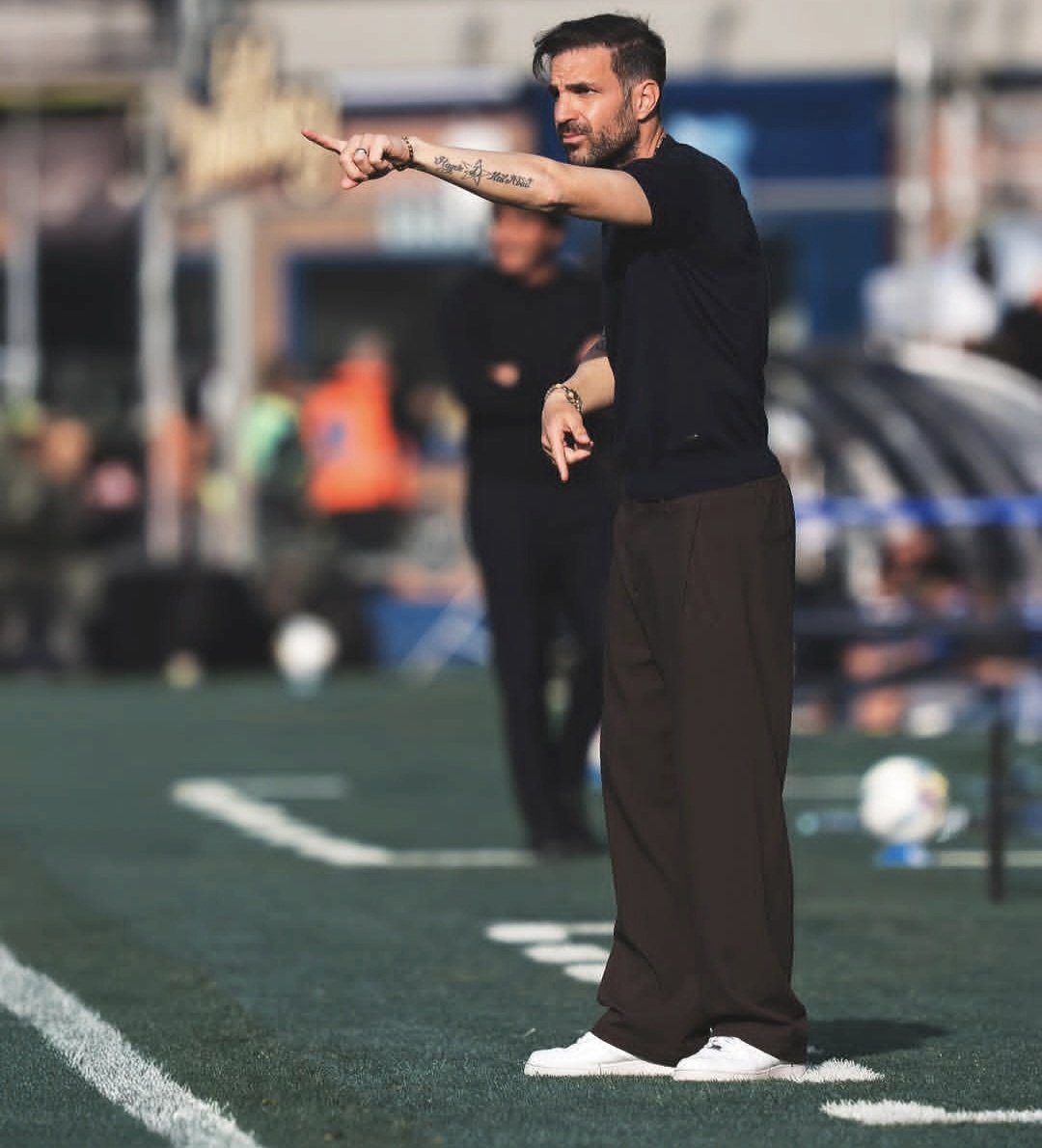 Adaeze_michael's tweet photo. Cesc Fabregas-He could actually be the Next Pep Guardiola in Coaching 
Never mind Arteta and Maresca that Jumped Classes to Coach Big teams that have already made world class players that have made their Job easier 

Fabrega Picked Como from Doubters to Believers ,from Relegation to Contenders .
From Bottom to Top.
Take a bow Fabregas..wont be too long before top clubs come calling