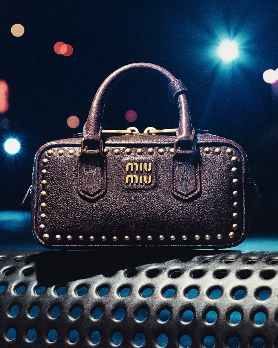 MIU MIU ノベルティ Miu Miu on X: 