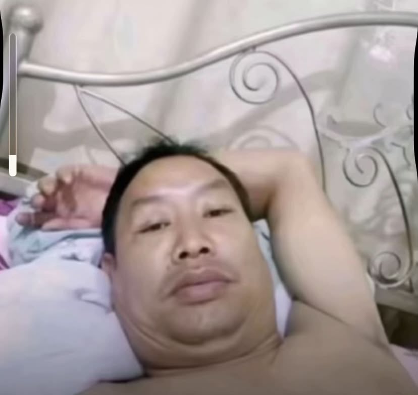 BK_Alexander_'s tweet photo. My ass watching Hopecore after doing nothing but laying in different parts of my house all day https://t.co/15MjmQoYmE