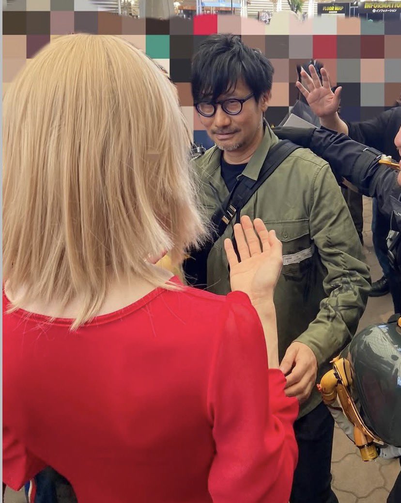 Caramelsugar_M's tweet photo. 🍾お誕生日おめでとうございます、小島監督！🎉 https://t.co/fkbpXPiBic