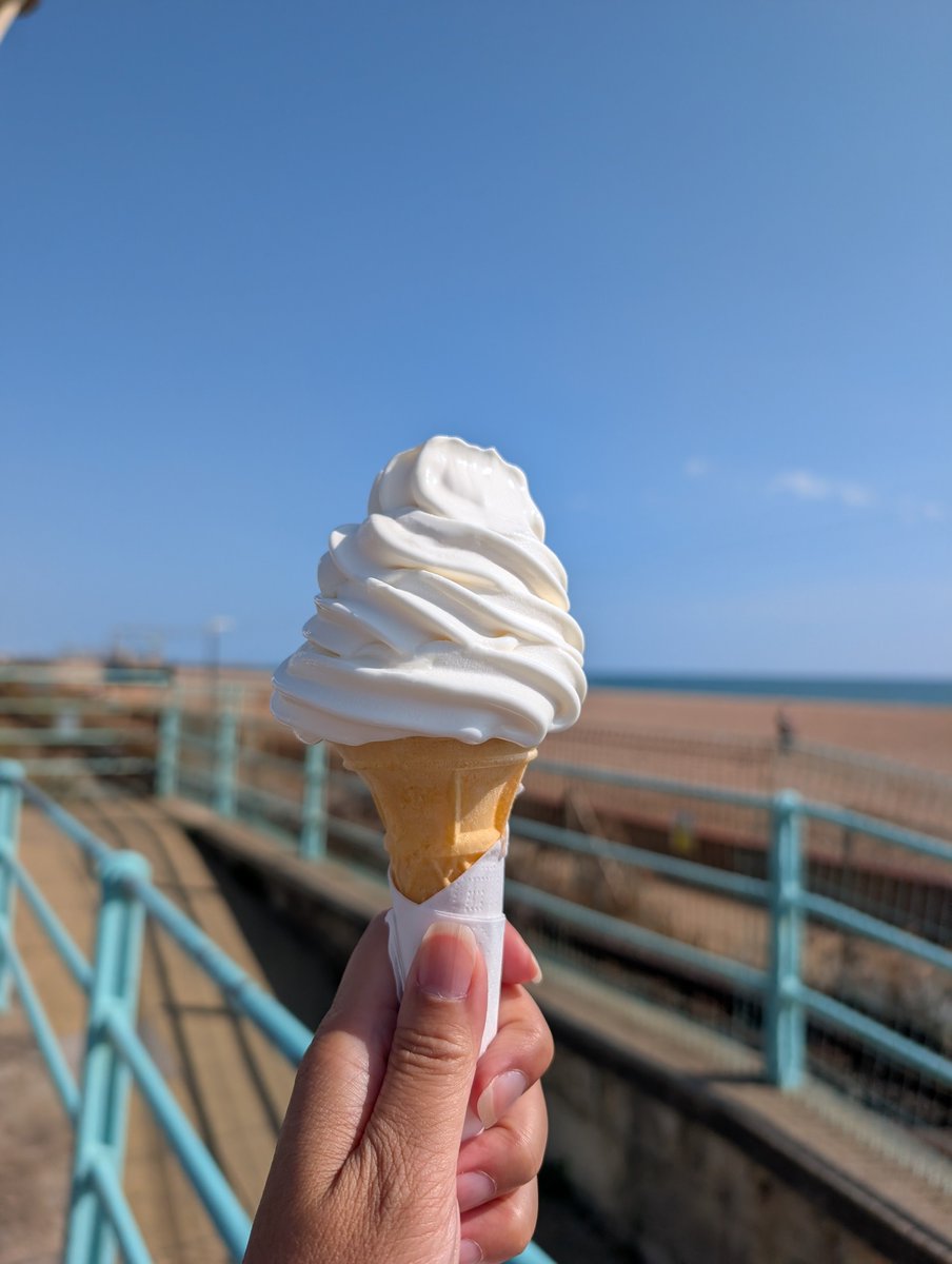 suzutter's tweet photo. 夏の最後に午後だけbrighton。まだ暑くて、風はすずしくて、すばらしい。 https://t.co/UNXpc2Hpvm