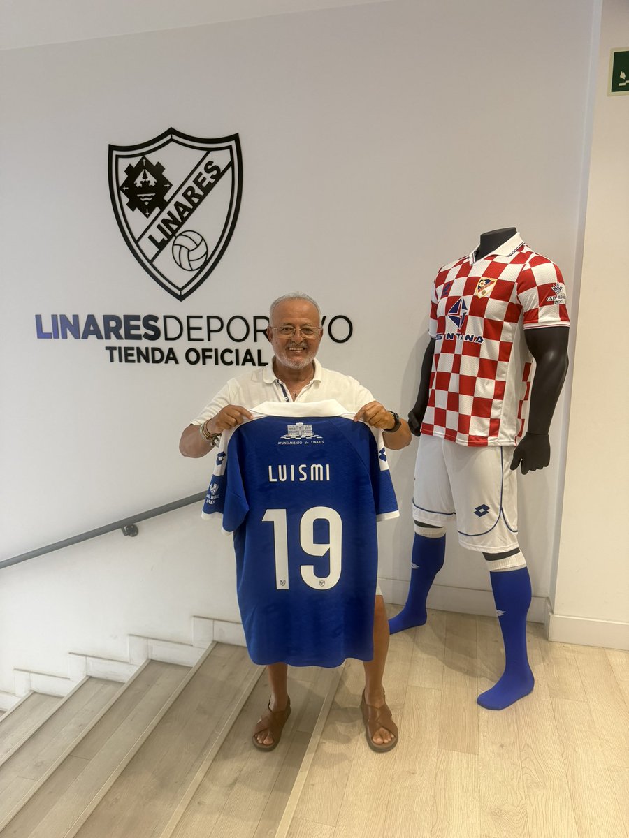 cayuela97's tweet photo. Mi nueva 🆕 Camiseta https://t.co/n85LyK8R5y