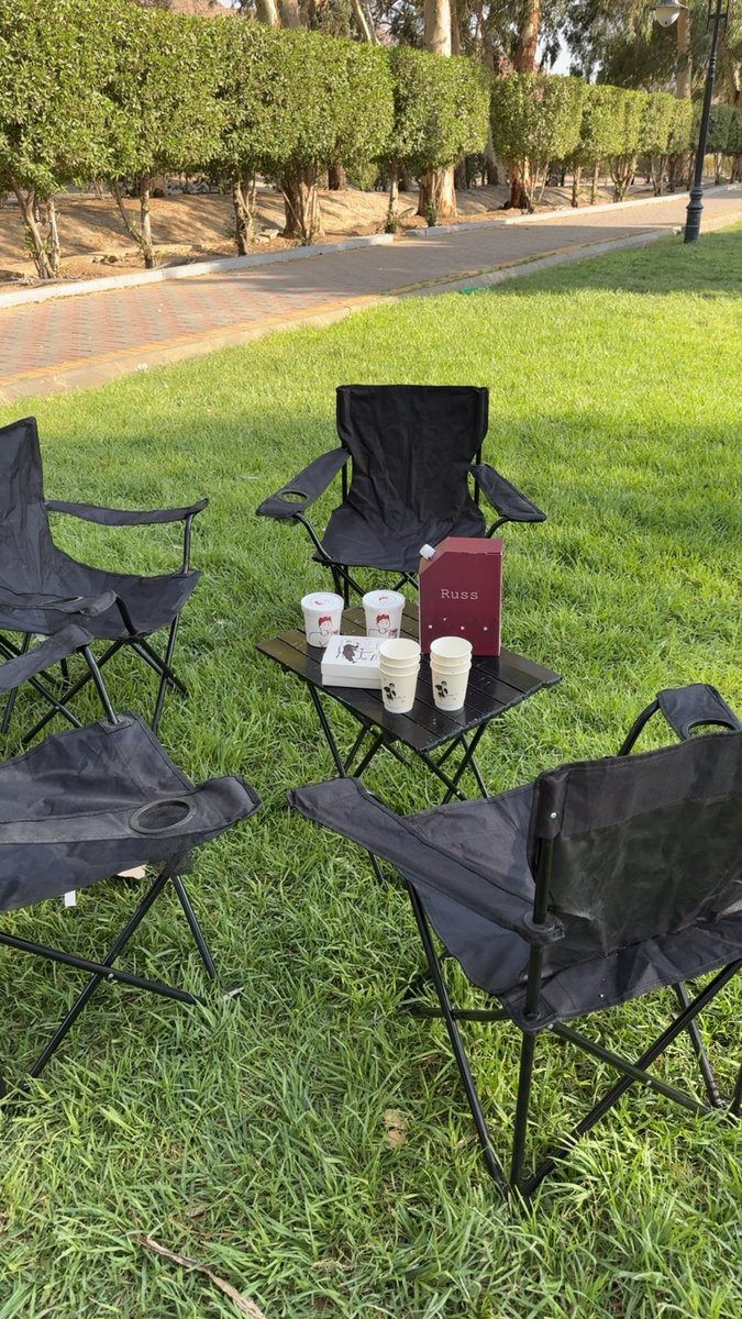 NOORTX16's tweet photo. Picnic in the park ☀️💗🌸 https://t.co/3f2GdmtYiW
