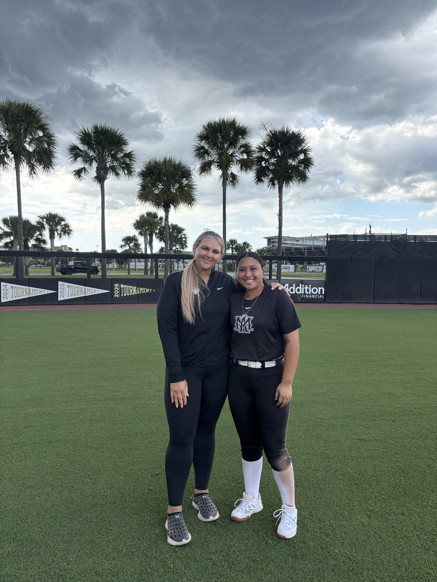 braehaiola2028's tweet photo. Had a great time at @UCF_Softball Camp this weekend! So grateful for the opportunity to go and learn from the amazing coaching staff! I had a great time working with the players, showing off what I can do, and going through orientation! @noahbsanders @CoachBallMalone https://t.co/9pEtnwBCZc