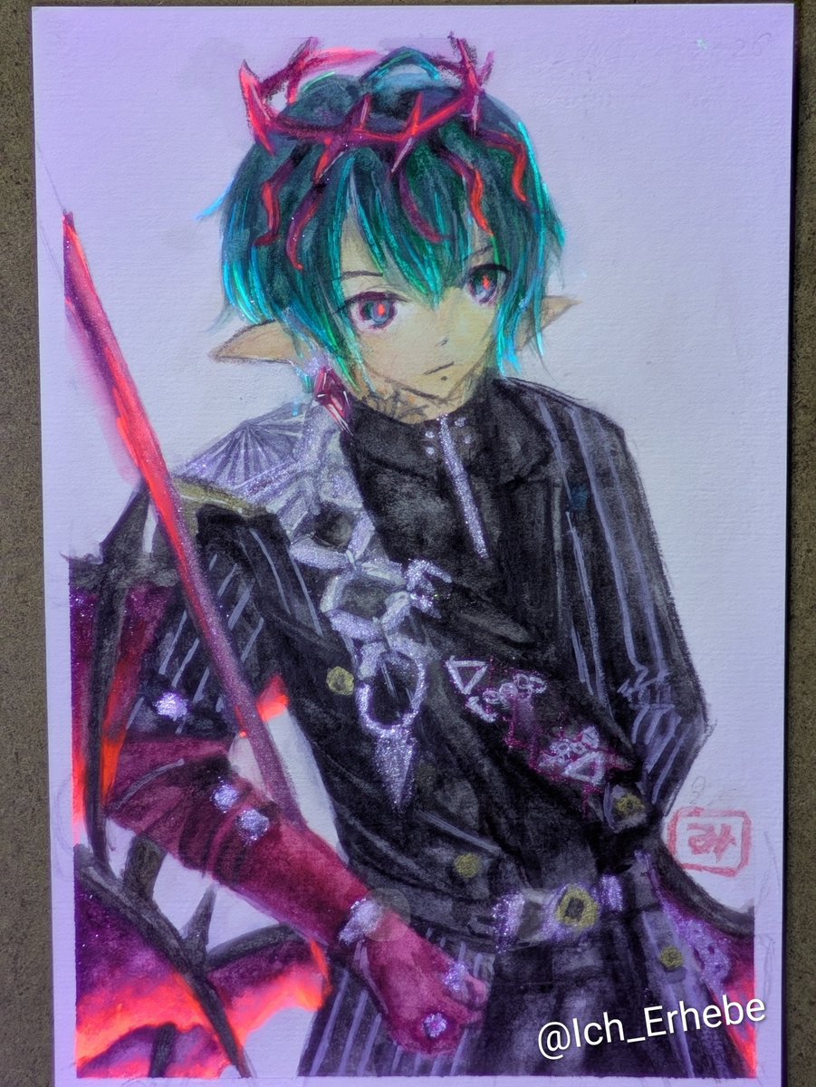 Ich_Erhebe's tweet photo. アナログでカミーユ君を描きました( ˇωˇ )
蛍光画材使ったのでUVライトで光る。
#エンドフィールド https://t.co/vx6F82l67t